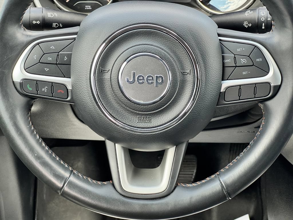 Used 2018 Jeep Compass Latitude w/ Popular Equipment Group AWD/4WD image 21