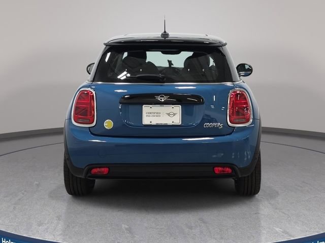 Certified 2024 MINI Cooper SE image 6