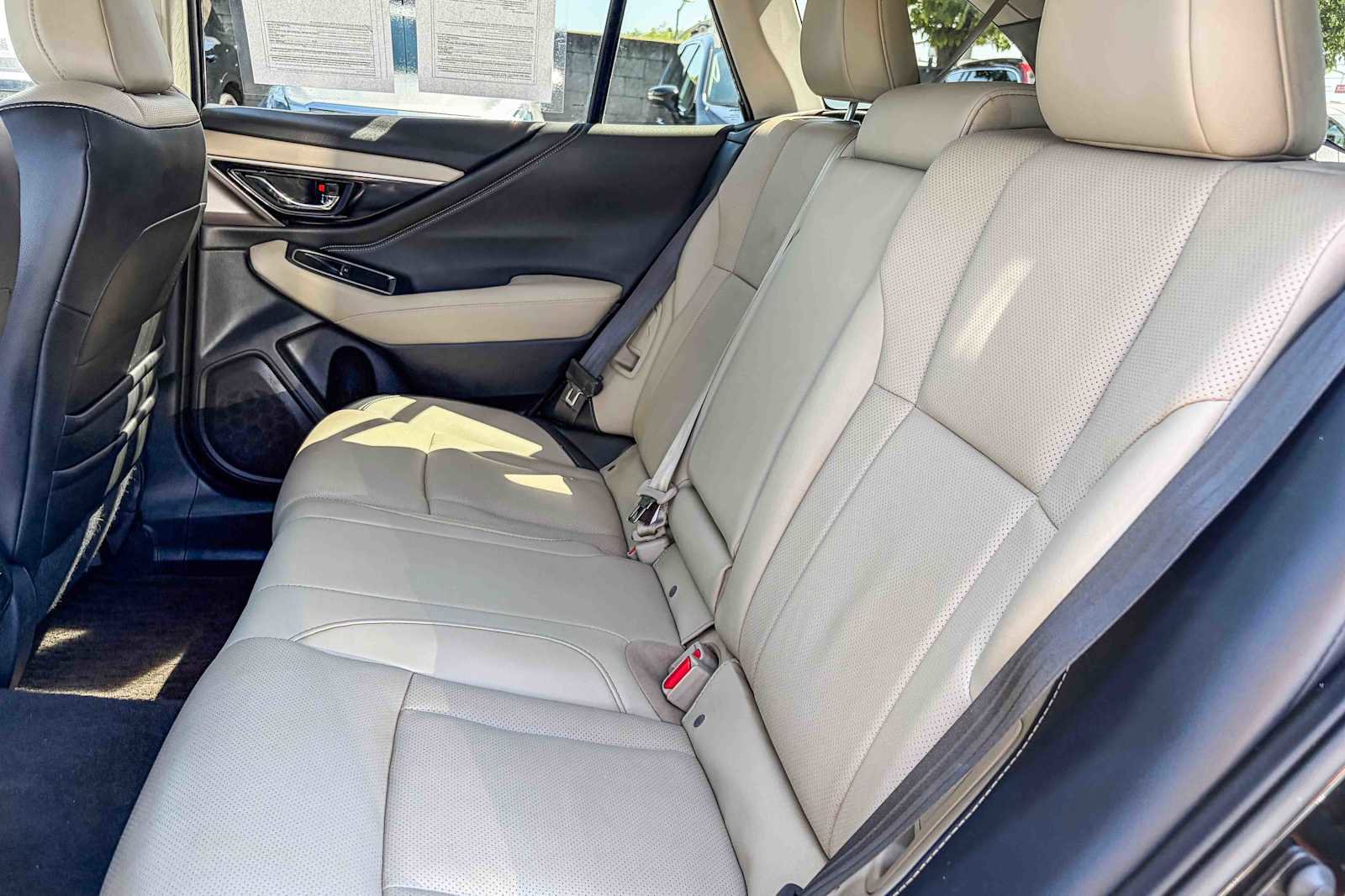 Used 2024 Subaru Outback Limited AWD/4WD image 18