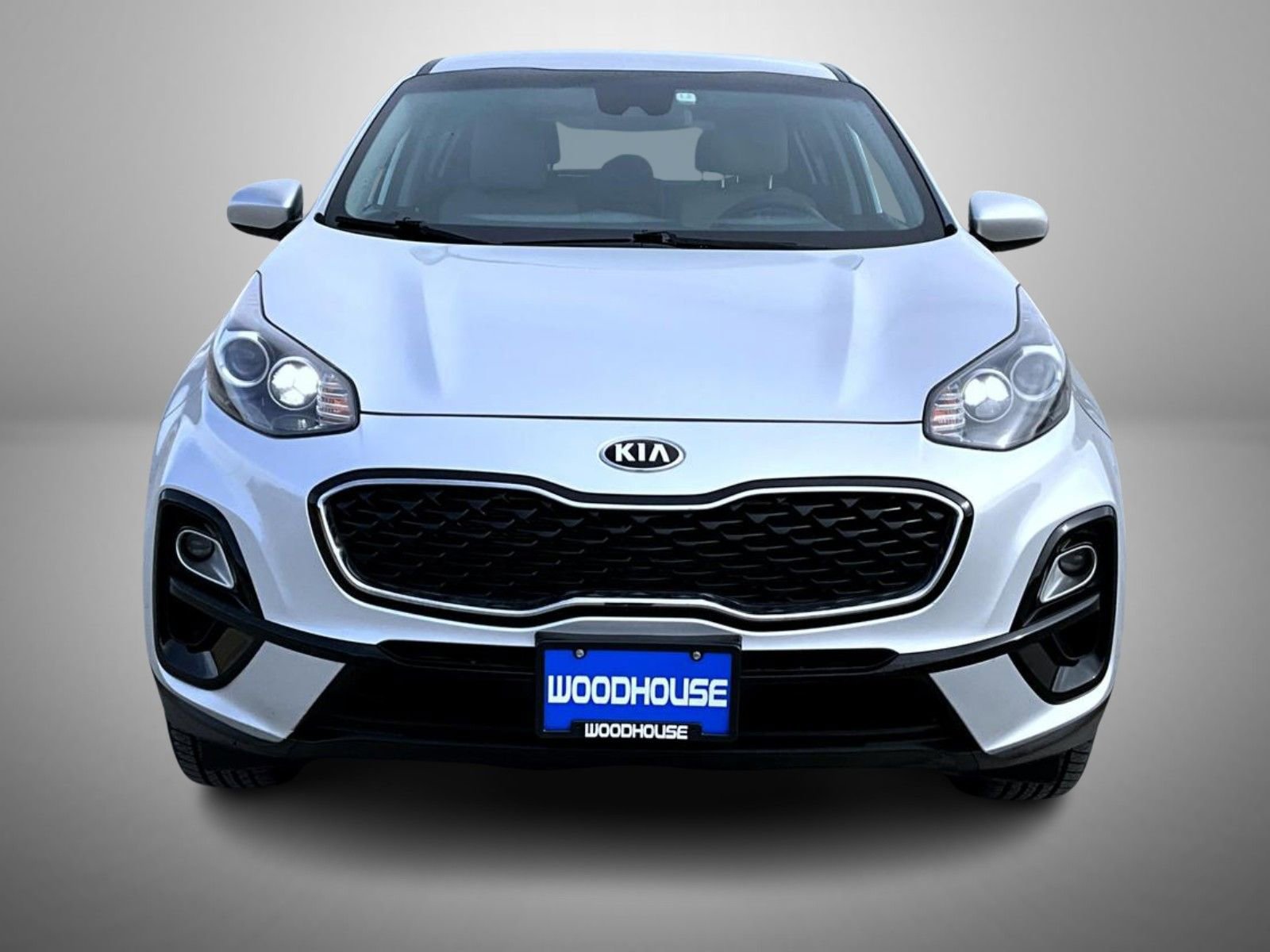 Used 2020 Kia Sportage LX image 2
