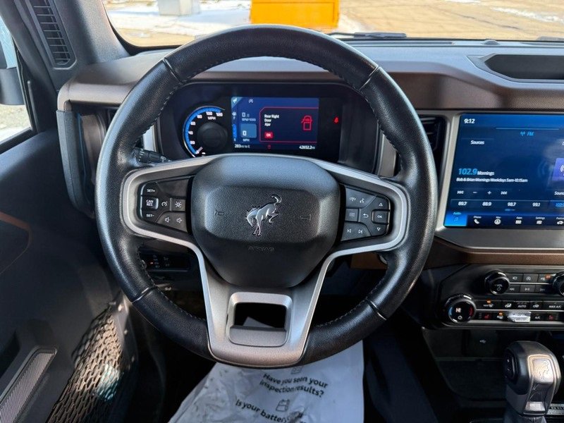 Used 2023 Ford Bronco Outer Banks image 14