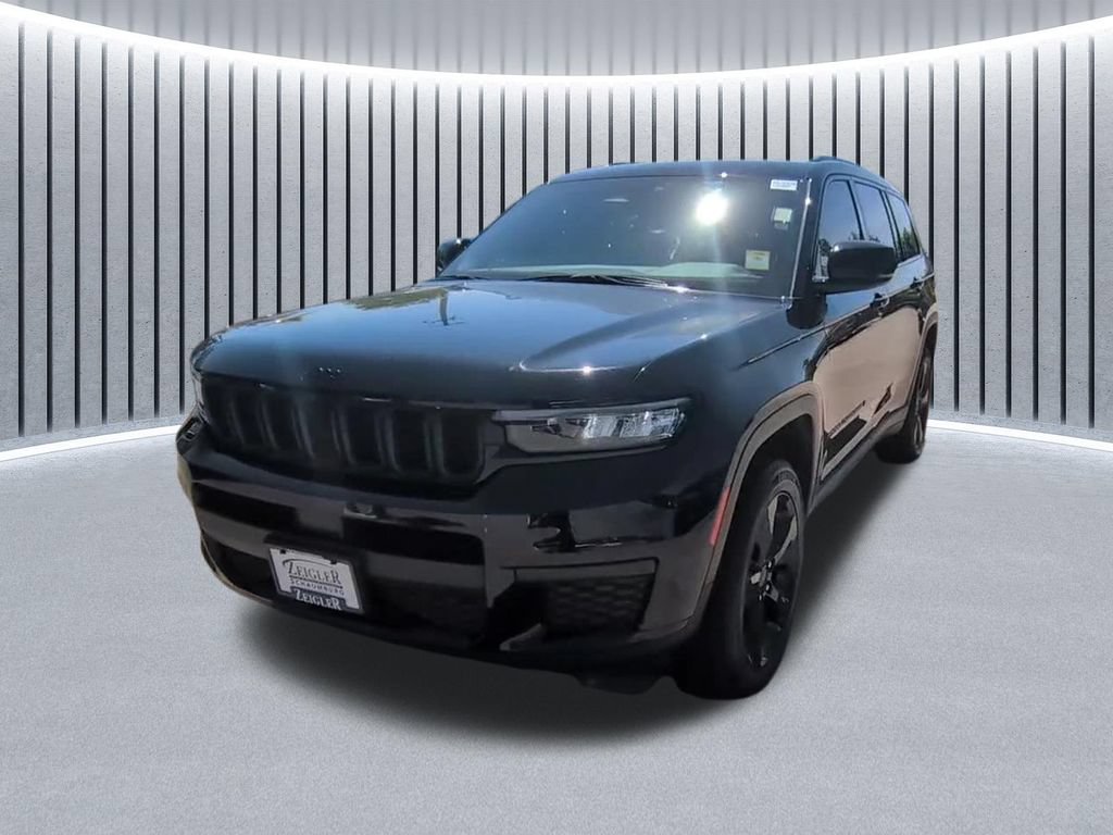 Used 2023 Jeep Grand Cherokee L Laredo AWD/4WD image 24