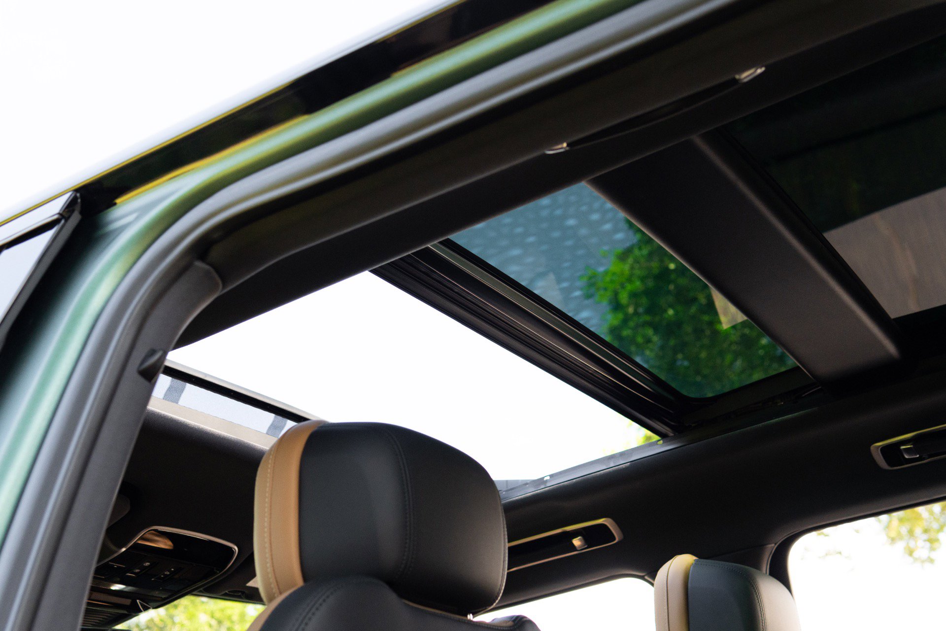 Used 2025 Land Rover Range Rover Sport Dynamic SE AWD/4WD image 51