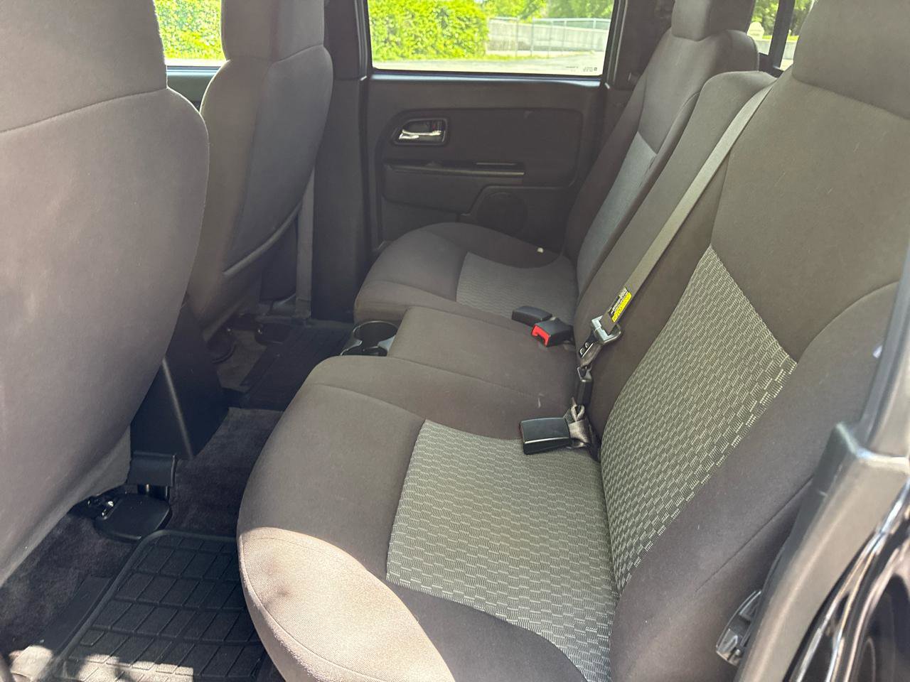 Used 2012 Chevrolet Colorado LT AWD/4WD image 9