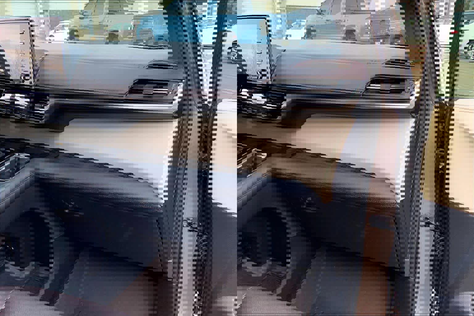 Certified 2021 Toyota Sienna Platinum image 35