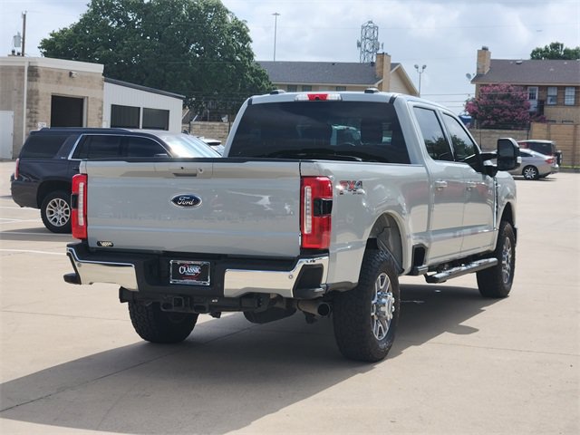 Used 2025 Ford F250 Lariat w/ FX4 Off-Road Package AWD/4WD image 15
