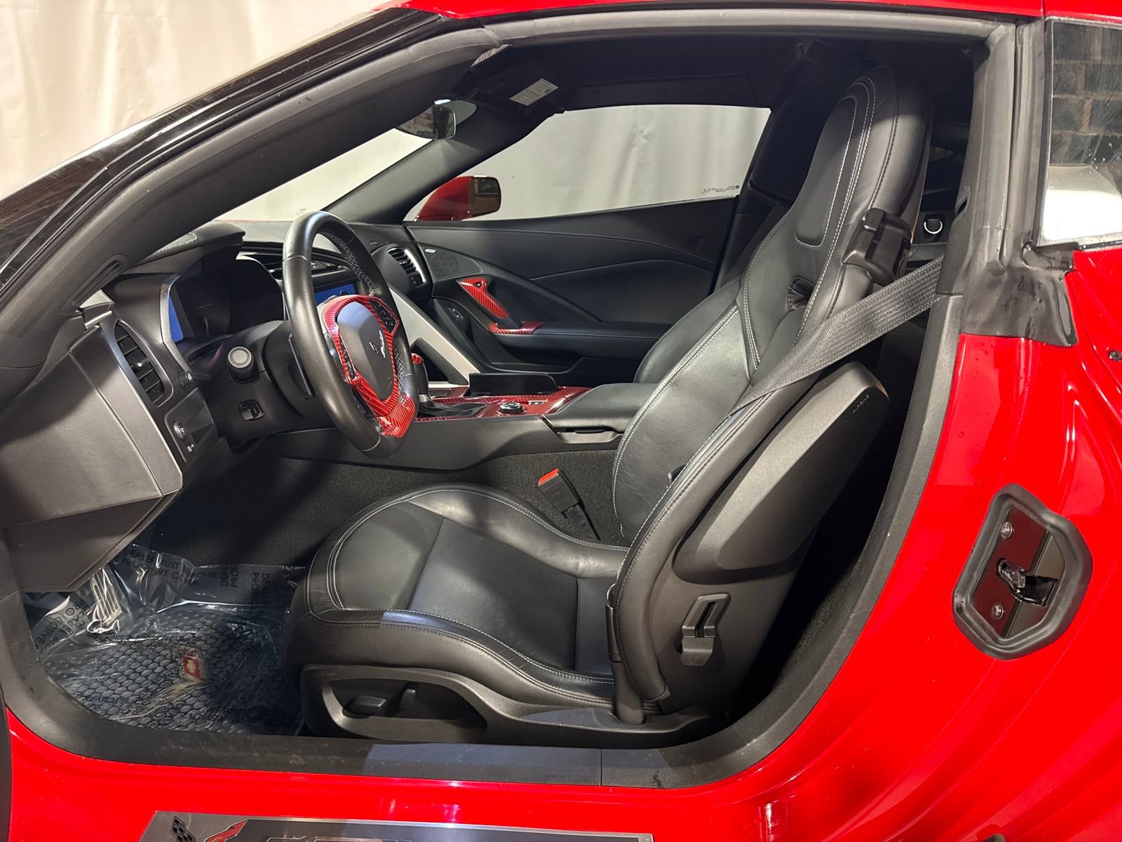 Used 2019 Chevrolet Corvette Stingray Coupe w/ Battery Protection Package RWD image 3