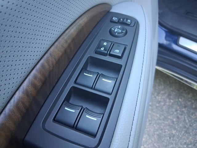 Used 2020 Acura MDX w/ Technology Package FWD image 12