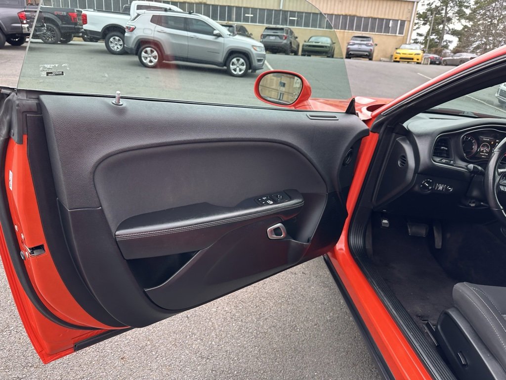 Used 2018 Dodge Challenger R/T w/ Blacktop Package image 13