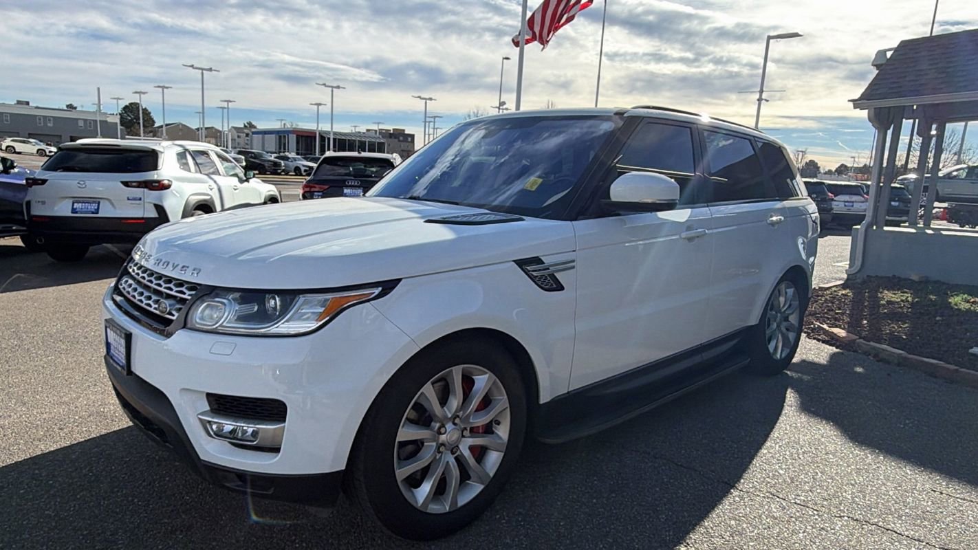 Used 2017 Land Rover Range Rover Sport Supercharged image 3