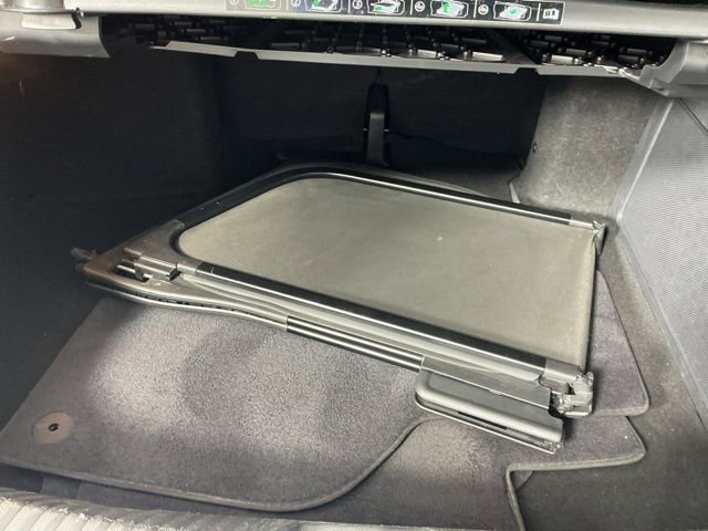 Used 2013 Volkswagen Beetle 2.0T image 21