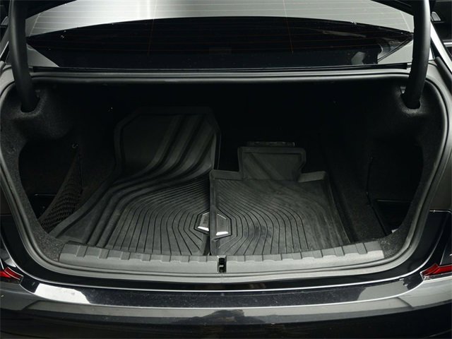 Used 2022 BMW 330i Sedan w/ M Sport Package image 40