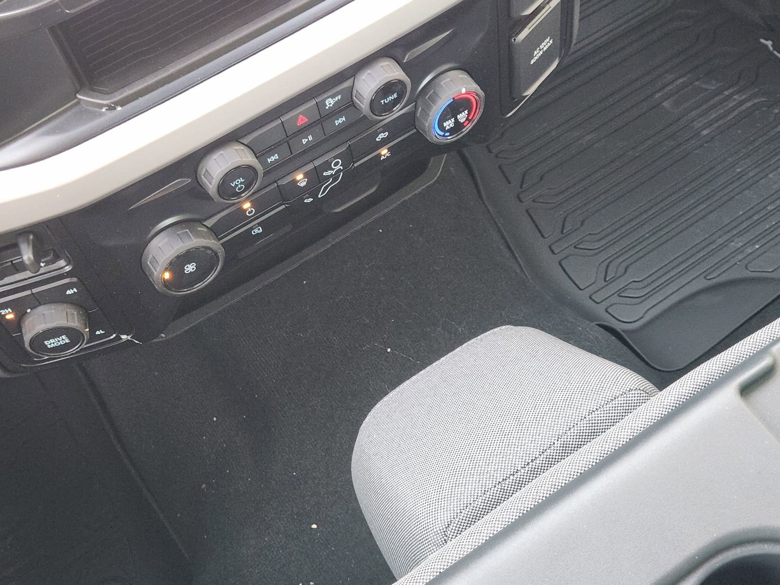 New 2026 Ford F250 XL w/ STX Appearance Package image 21