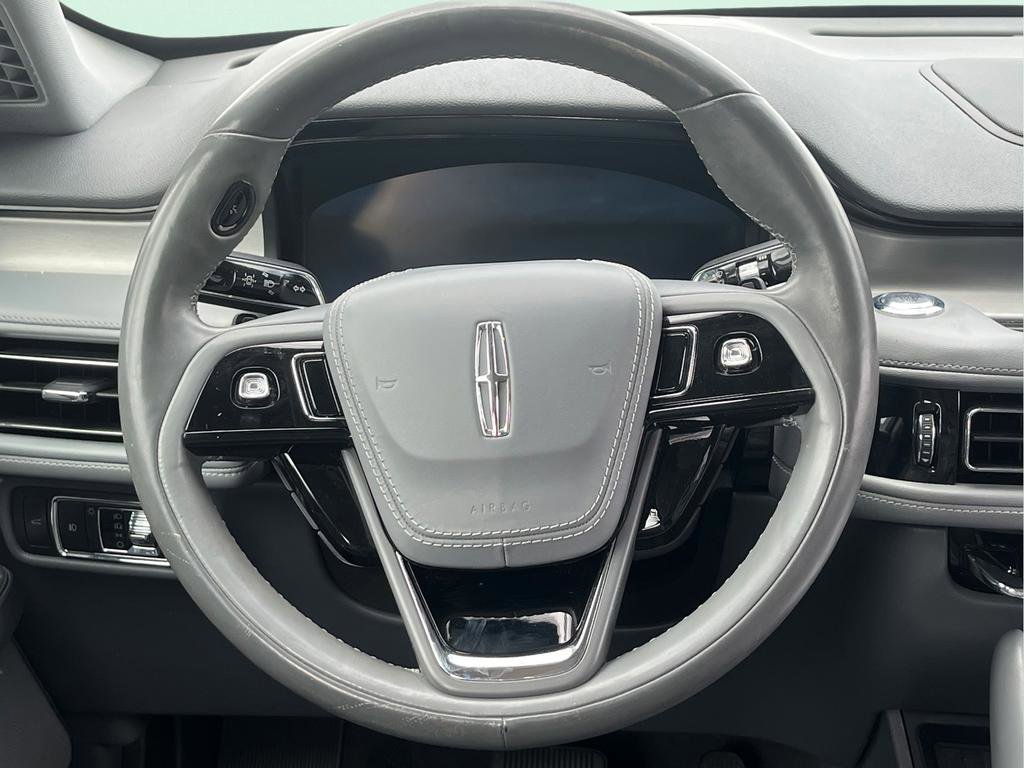 Used 2020 Lincoln Aviator Reserve w/ Equipment Group 202A image 20