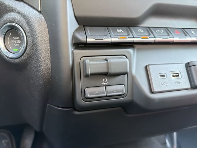 New 2026 Chevrolet Silverado 1500 Custom Trail Boss w/ LPO, Dark Essentials Package image 31