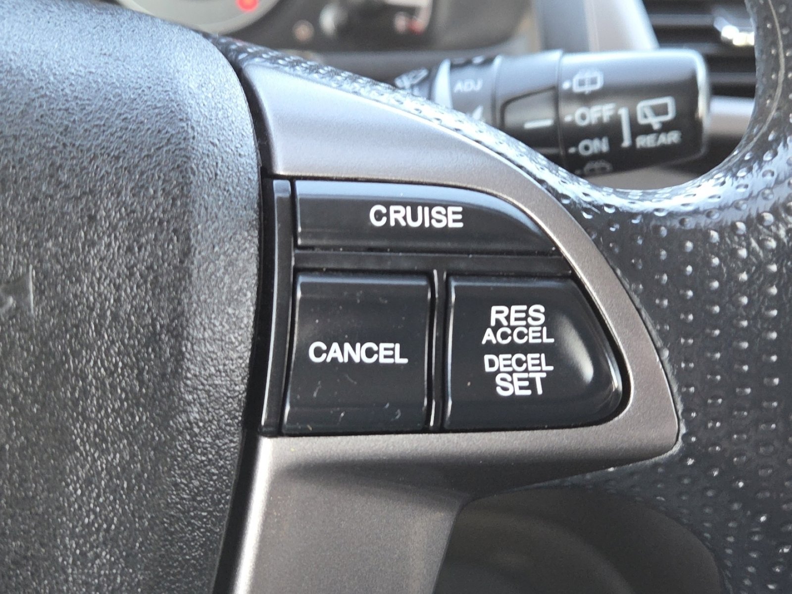 Used 2016 Honda Odyssey SE image 5