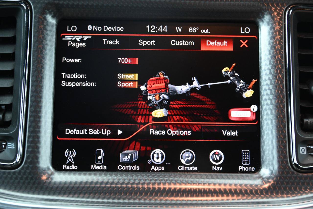 Used 2015 Dodge Challenger SRT Hellcat RWD image 30