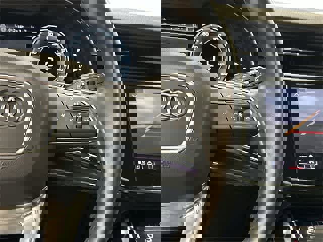 Used 2024 Audi Q7 3.0T Premium Plus image 18