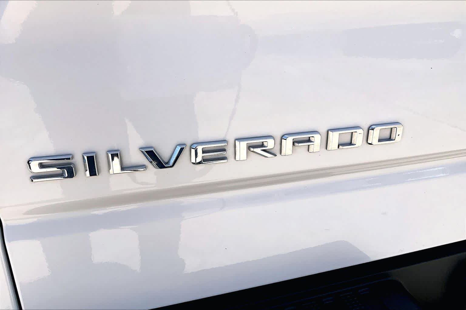 Used 2022 Chevrolet Silverado 1500 High Country AWD/4WD image 31