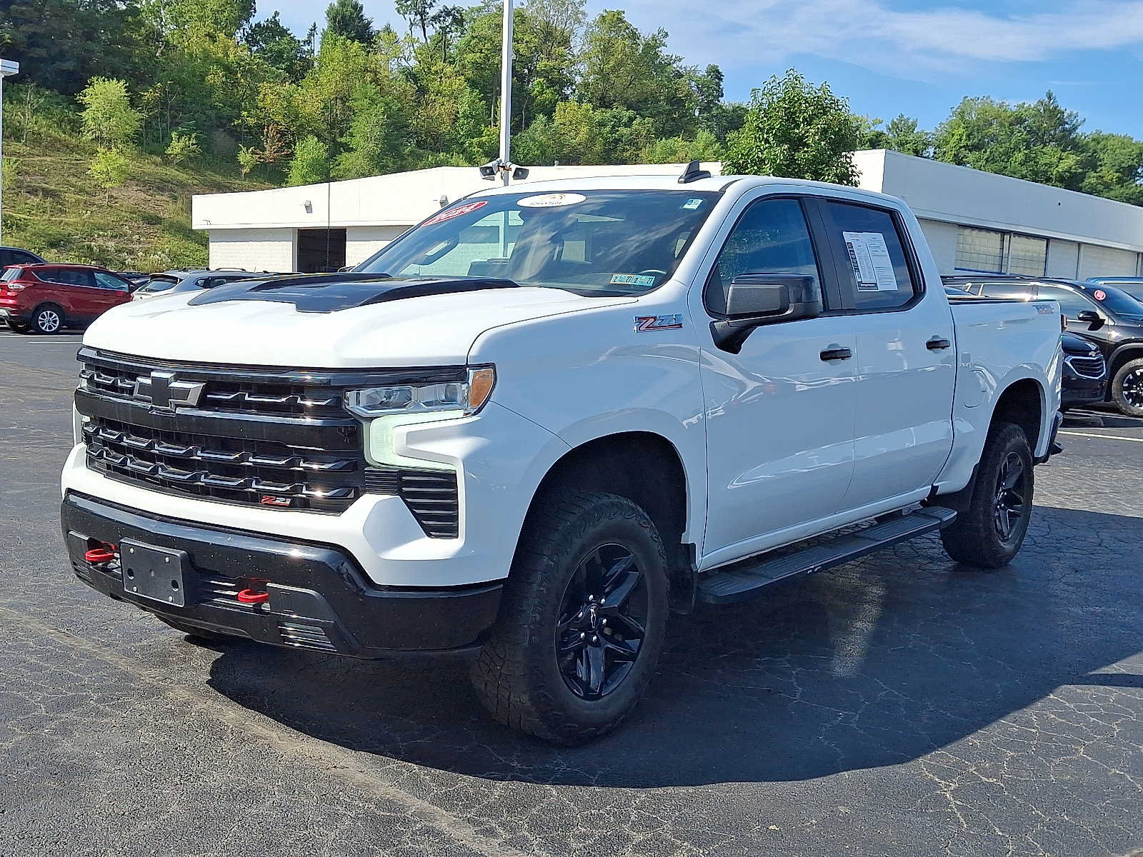 Used 2024 Chevrolet Silverado 1500 LT Trail Boss w/ Protection Package AWD/4WD image 3