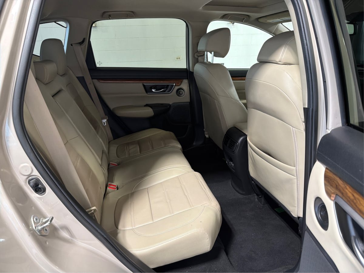 Used 2019 Honda CR-V EX-L image 16