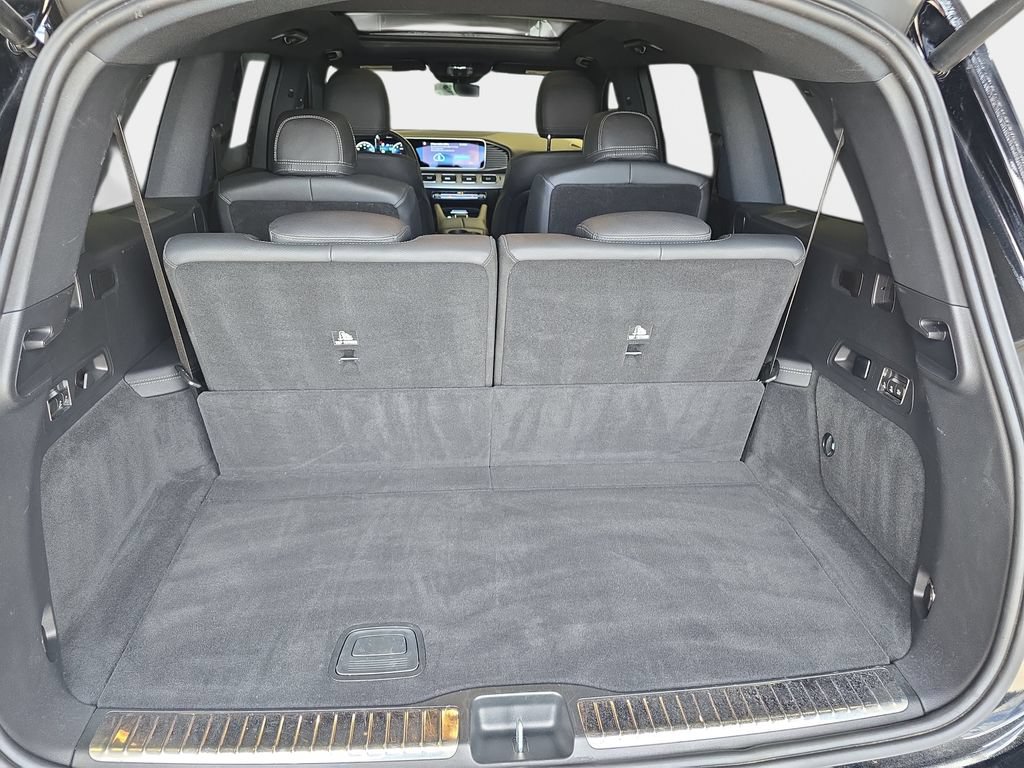 Used 2025 Mercedes-Benz GLS 450 4MATIC image 14
