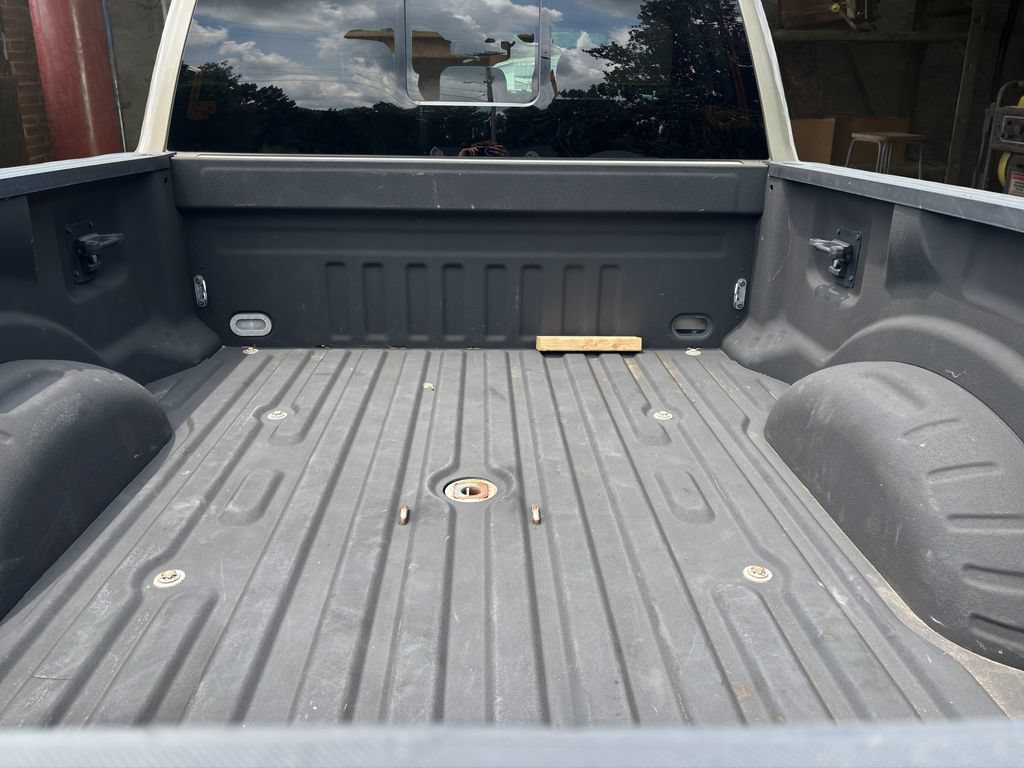 Used 2017 Ford F250 Lariat w/ Lariat Ultimate Package AWD/4WD image 10