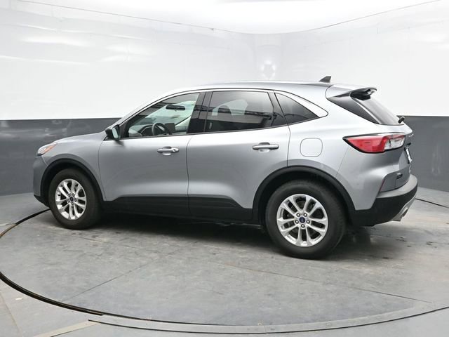 Used 2022 Ford Escape SE FWD image 4