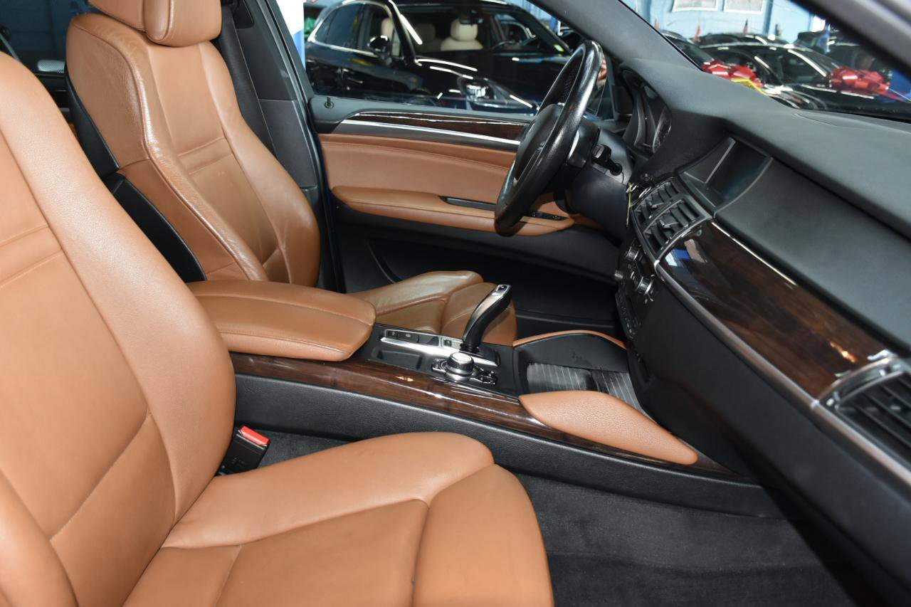 Used 2010 BMW X6 xDrive50i image 37