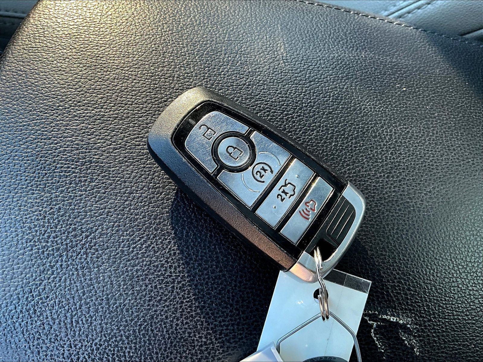 Used 2018 Ford Explorer Limited FWD image 35