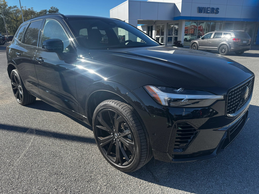 Used 2024 Volvo XC60 T8 Ultimate w/ Protection Package Premier