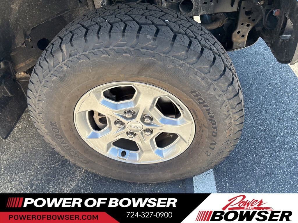 Used 2021 Jeep Gladiator Sport AWD/4WD image 10