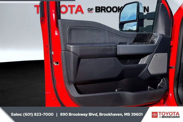 Used 2023 Ford F150 Lariat w/ Max Trailer Tow Package image 17