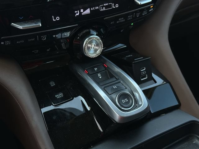 Certified 2026 Acura MDX w/ Technology Package FWD image 18