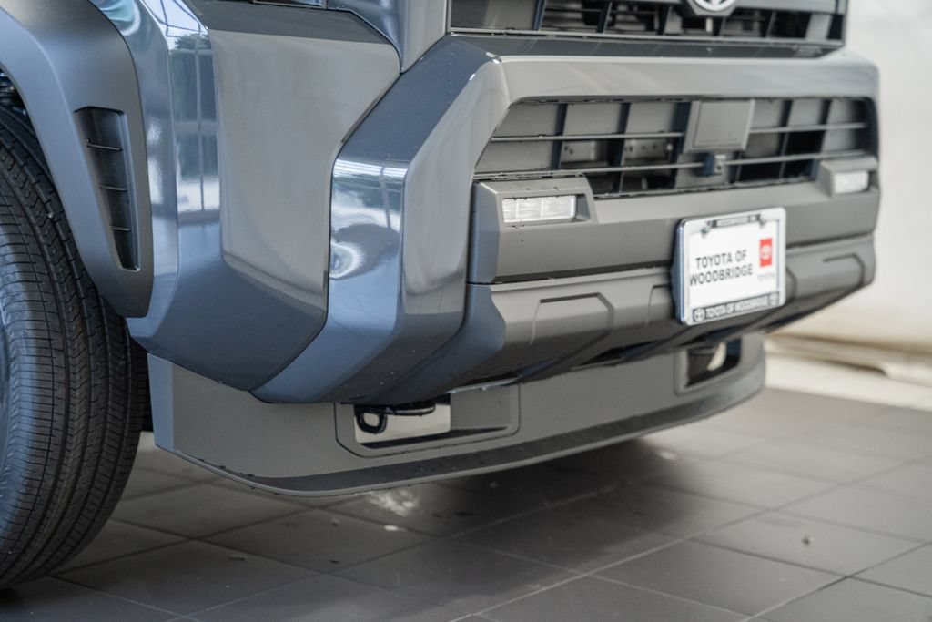 New 2026 Toyota 4Runner SR5 AWD/4WD image 11