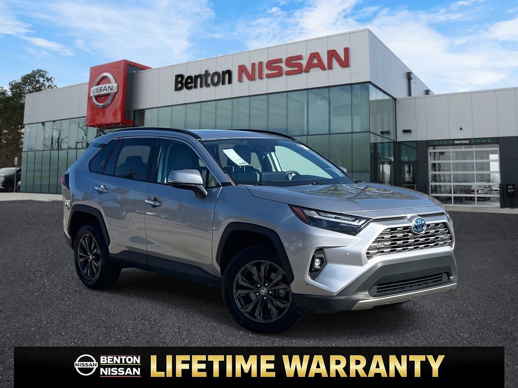 Used 2023 Toyota RAV4 Limited video 3