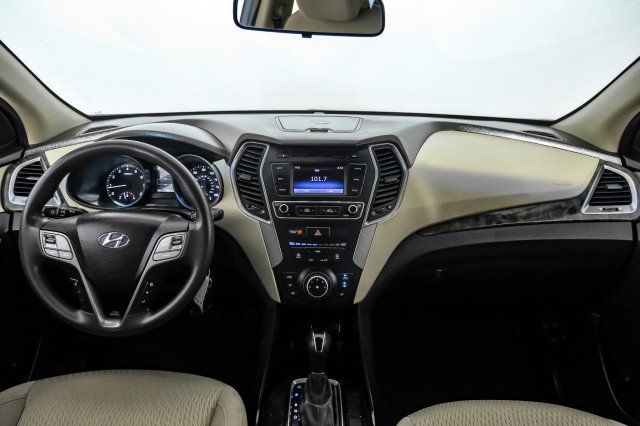 Used 2017 Hyundai Santa Fe Sport FWD image 12