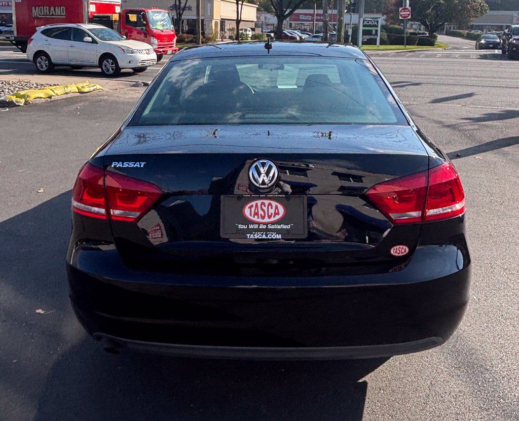 Used 2012 Volkswagen Passat 2.5 S FWD image 4