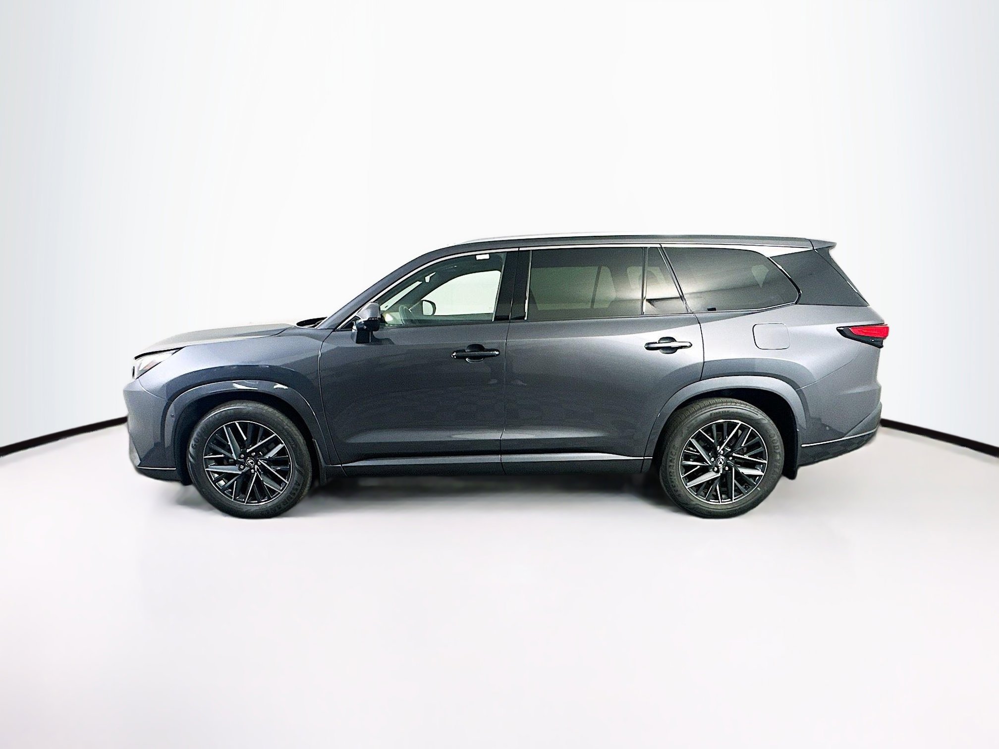 Used 2024 Lexus TX 350 FWD w/ Technology Package image 4