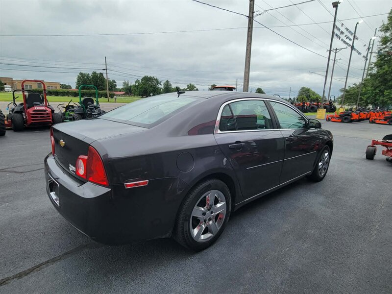 Used 2010 Chevrolet Malibu LT w/ Power Convenience Package FWD image 5