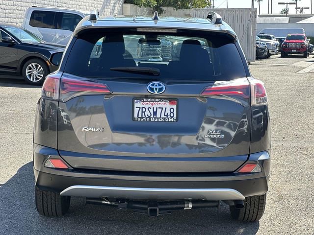 Used 2016 Toyota RAV4 XLE w/ Convenience Package image 5