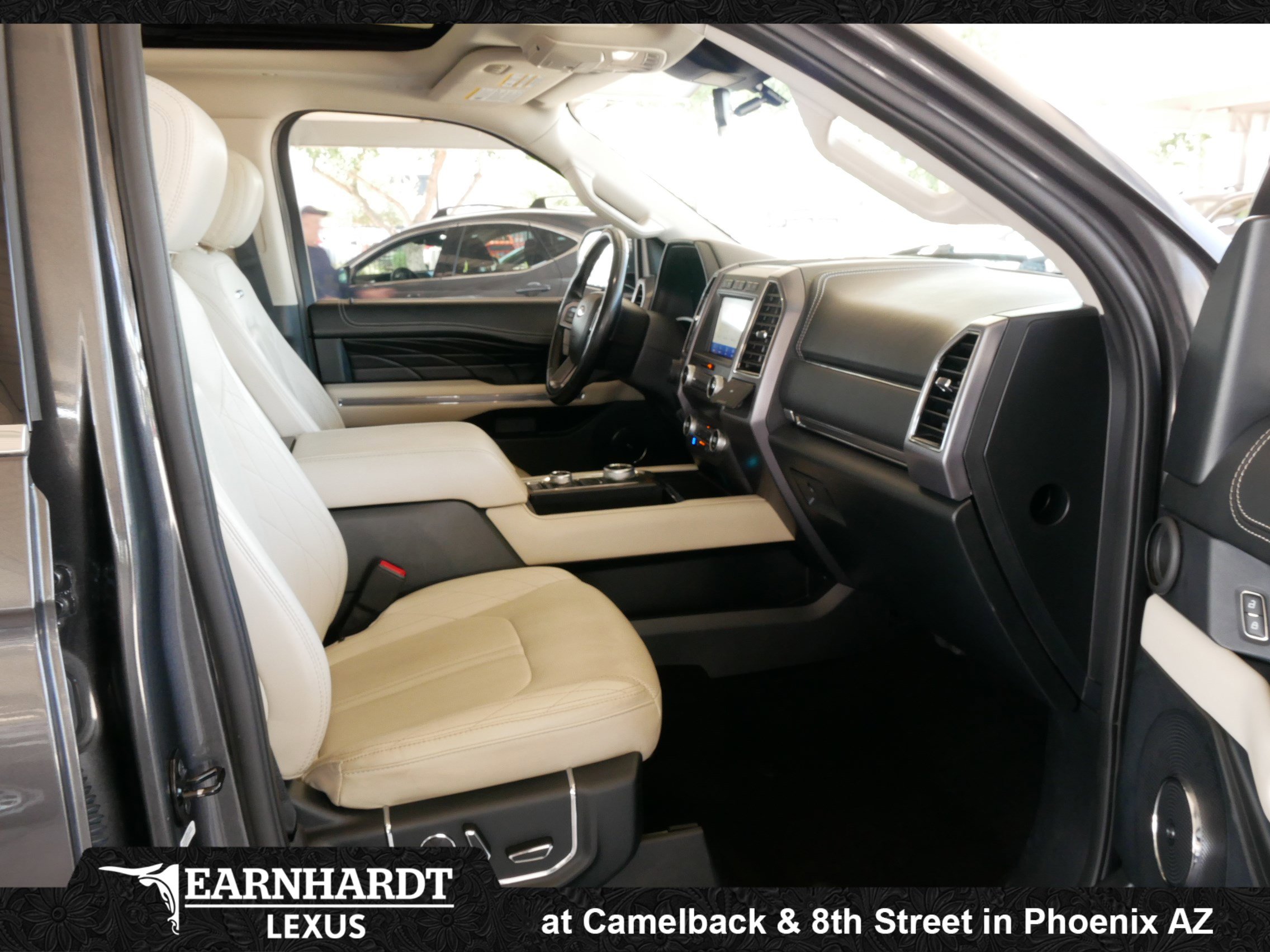 Used 2020 Ford Expedition Platinum AWD/4WD image 10
