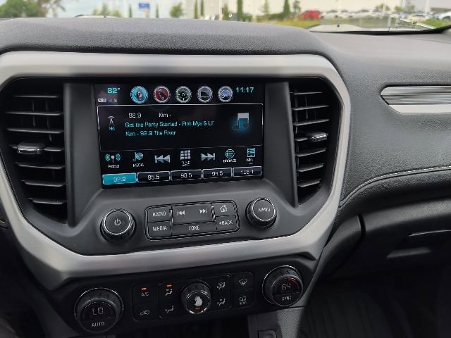 Used 2019 GMC Acadia SLT FWD image 17