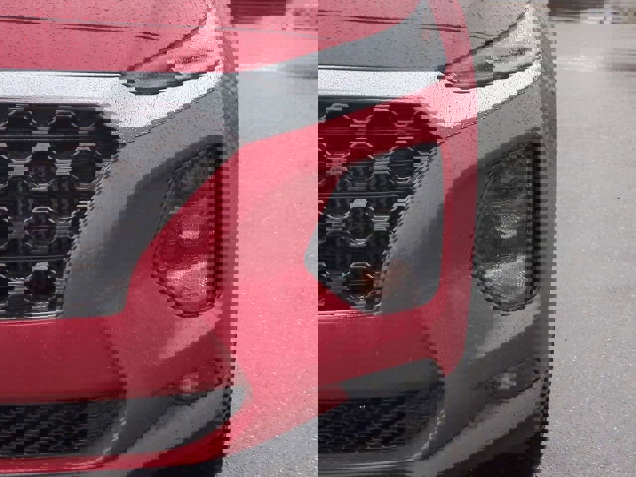 Used 2019 Hyundai Santa Fe AWD image 10