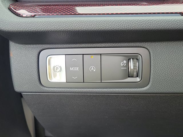 Certified 2026 Chevrolet Traverse RS FWD image 22