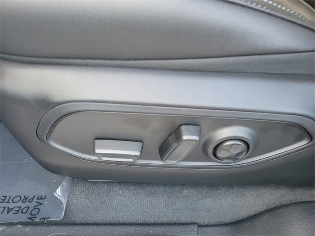 New 2025 Jeep Grand Cherokee Altitude image 5