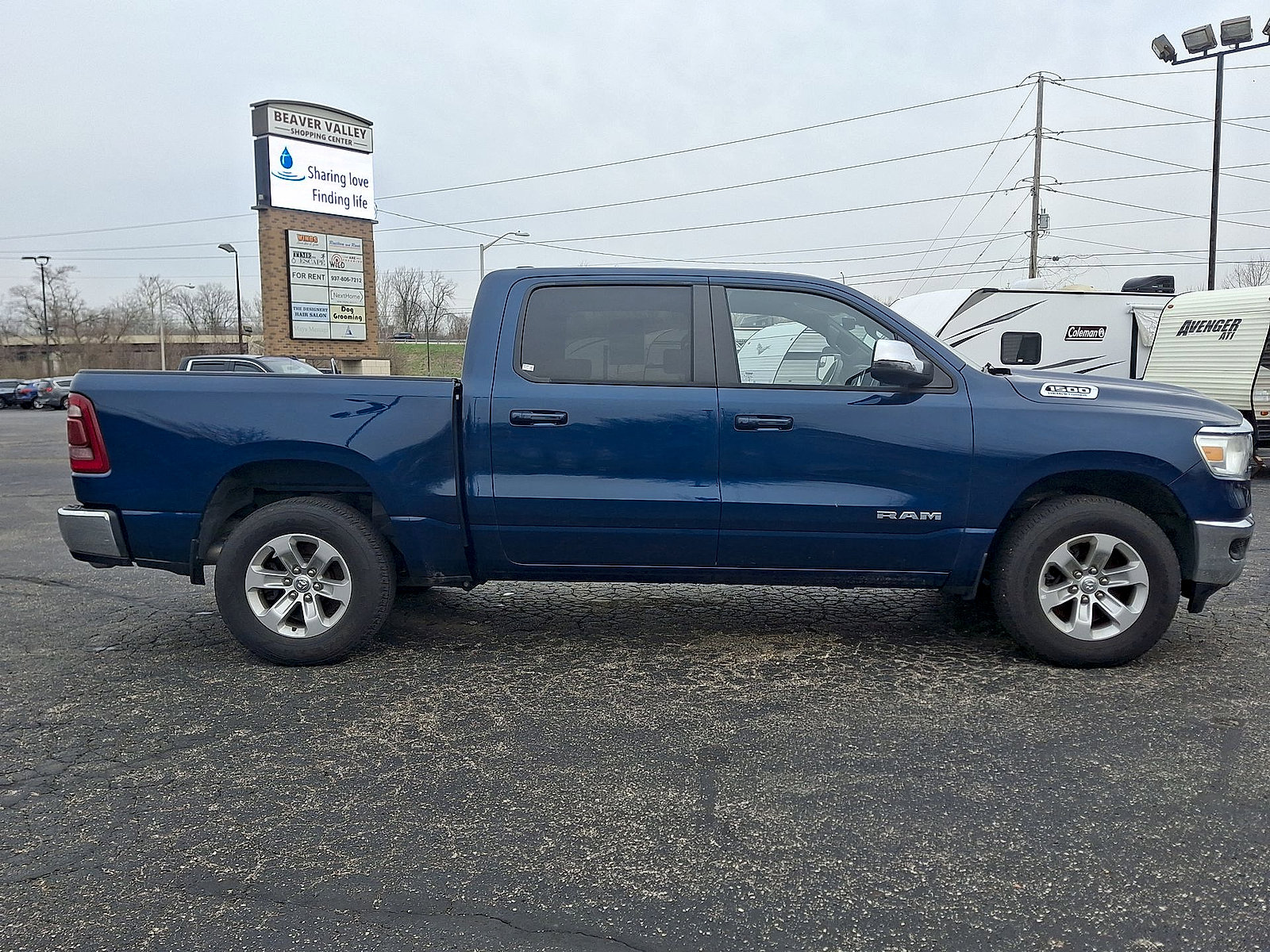 Used 2024 RAM 1500 Laramie RWD image 26