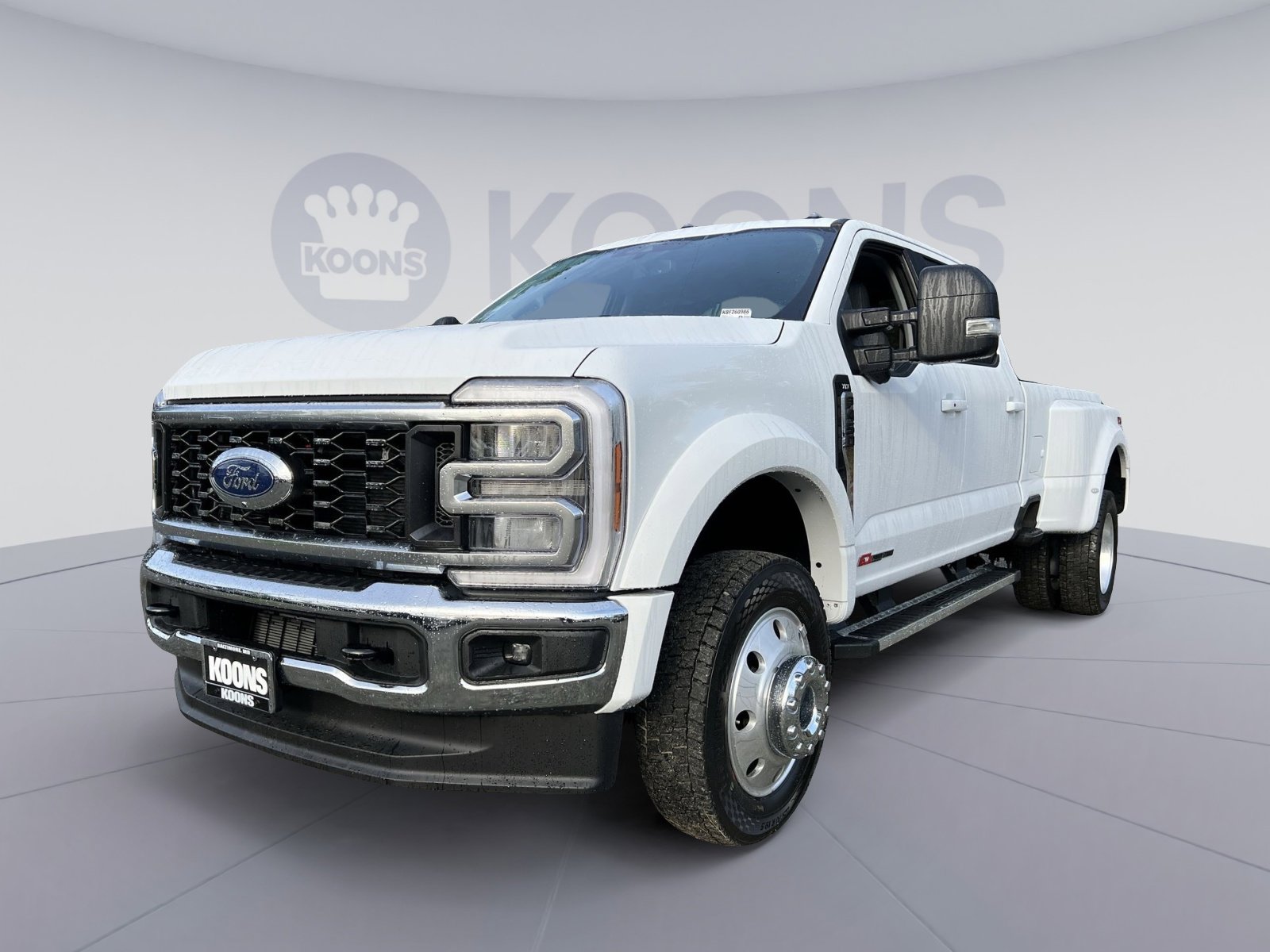 New 2026 Ford F450 XLT w/ XLT Premium Package AWD/4WD image 1