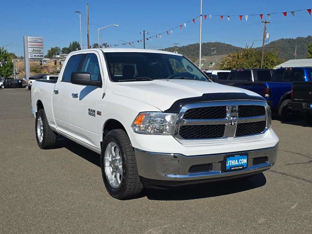 Used 2017 RAM 1500 Classic SLT AWD/4WD image 7