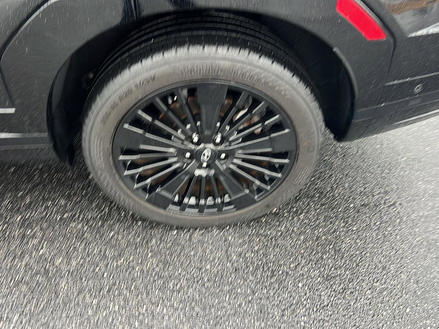 Used 2024 Hyundai Santa Fe Calligraphy image 42